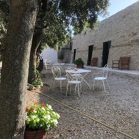 Vila Ai Pilieri Di Bagnoli Castel Del Monte  Exteriér fotografie