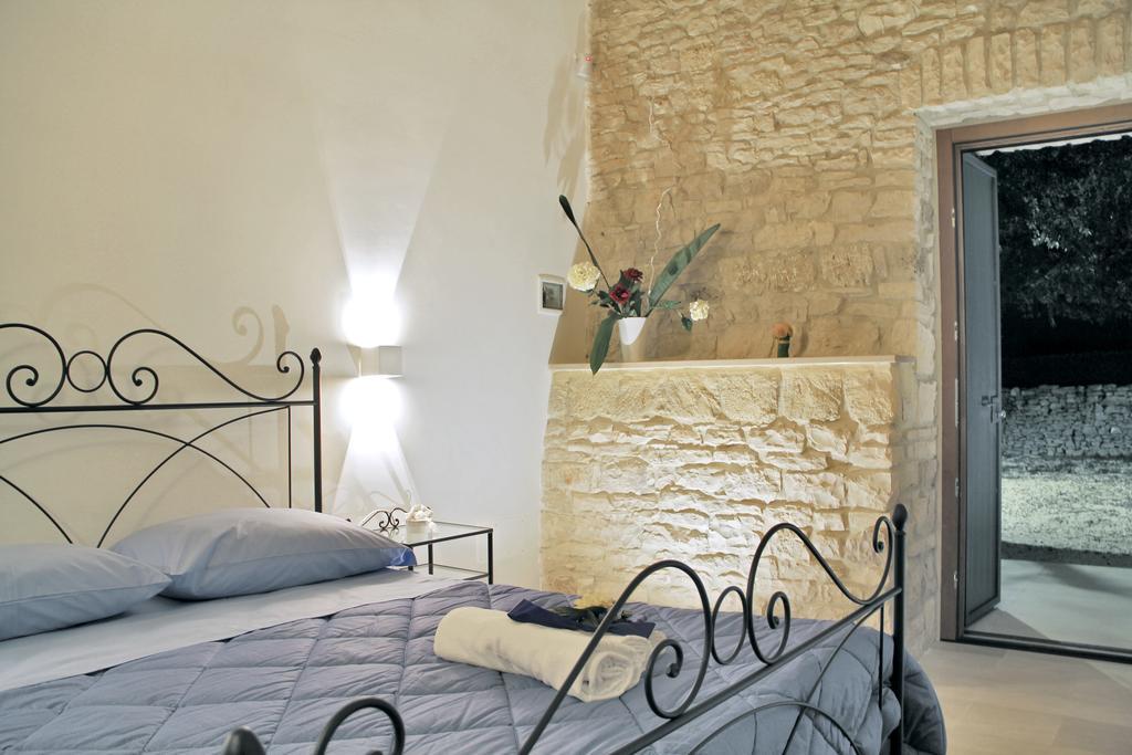 Vila Ai Pilieri Di Bagnoli Castel Del Monte  Exteriér fotografie
